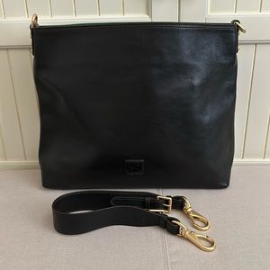 Extra Large Dooney & Bourke Courtney Sac